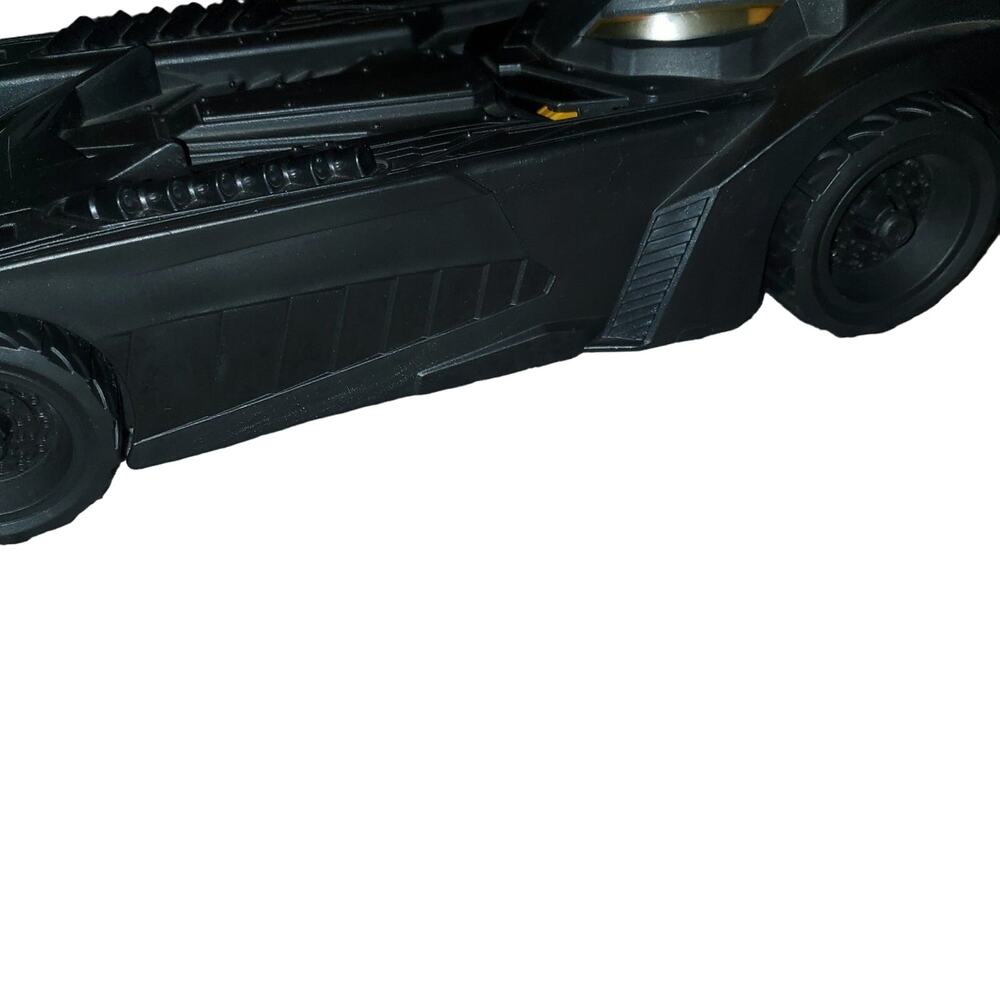 Batman - Picture 3 of 4